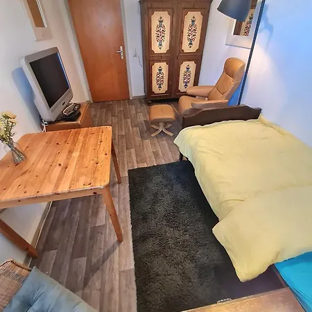 Проживание в семье Gaestehaus Mohr Eberhardzell