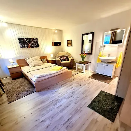 منزل للإقامة Gaestehaus Mohr Eberhardzell